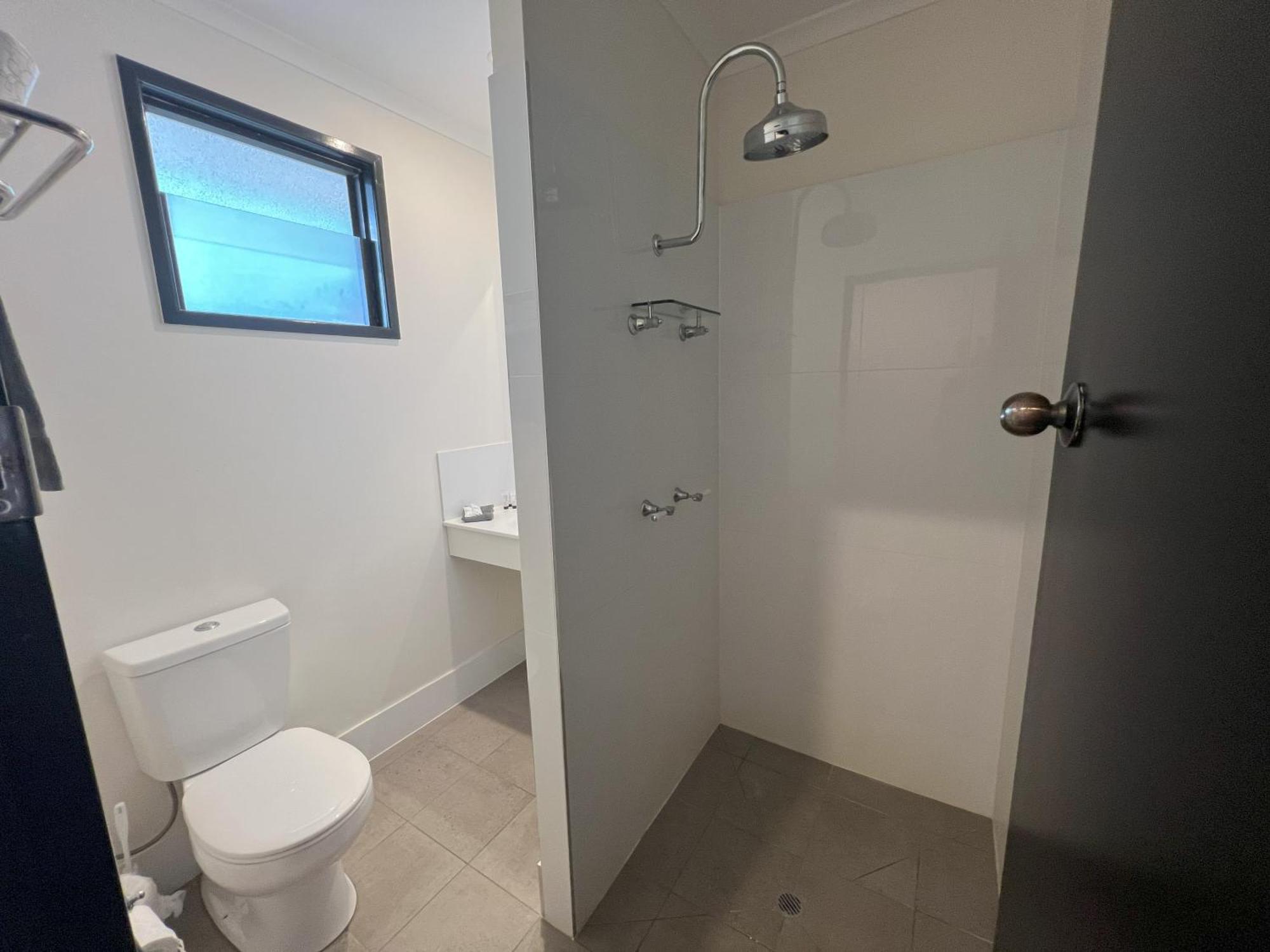 Albert Park Motor Inn-King Beds-Pool-Shaded Parking Longreach Exterior foto